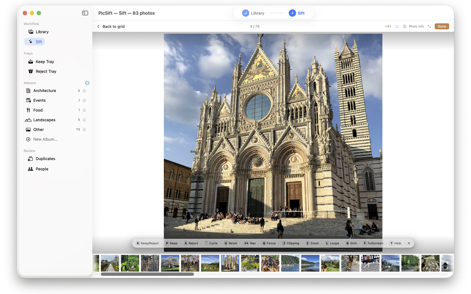 A single photograph under review in PicSift, with its score broken out by quality alongside the frame.